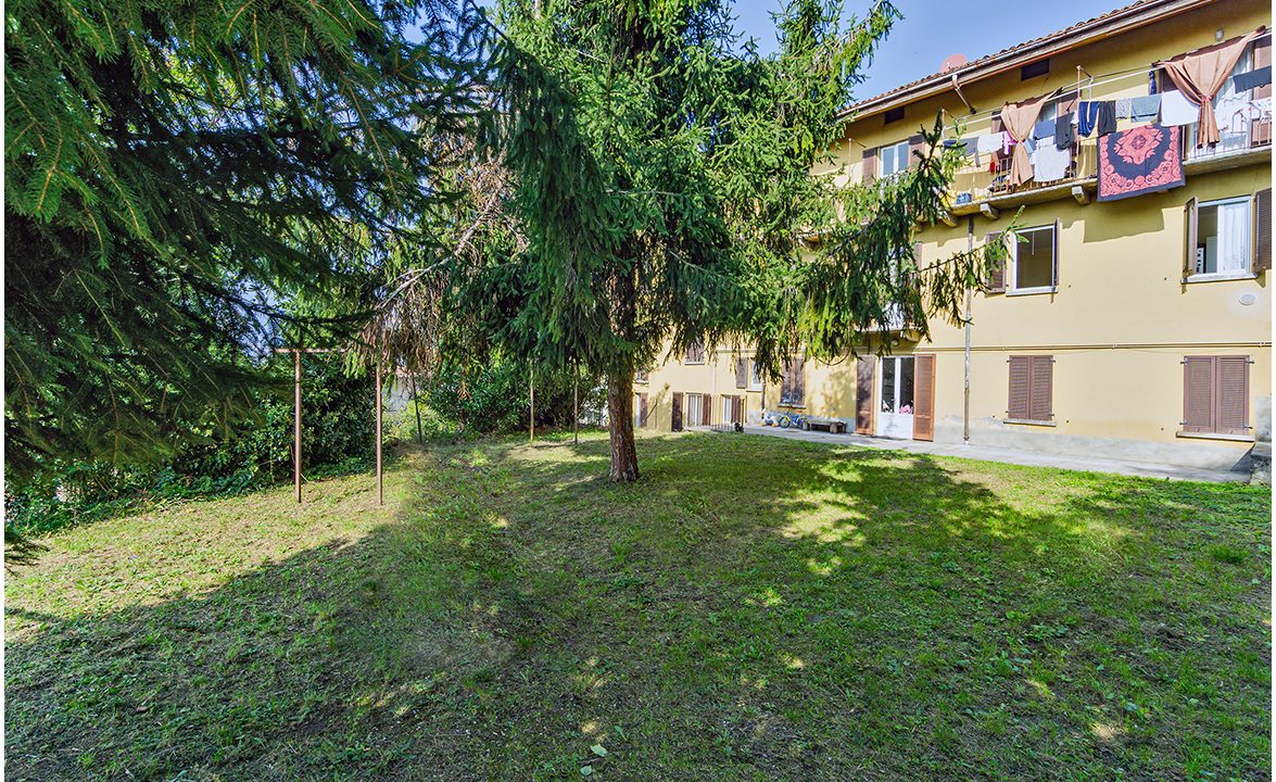 Bilocale Lecco zona Acquate