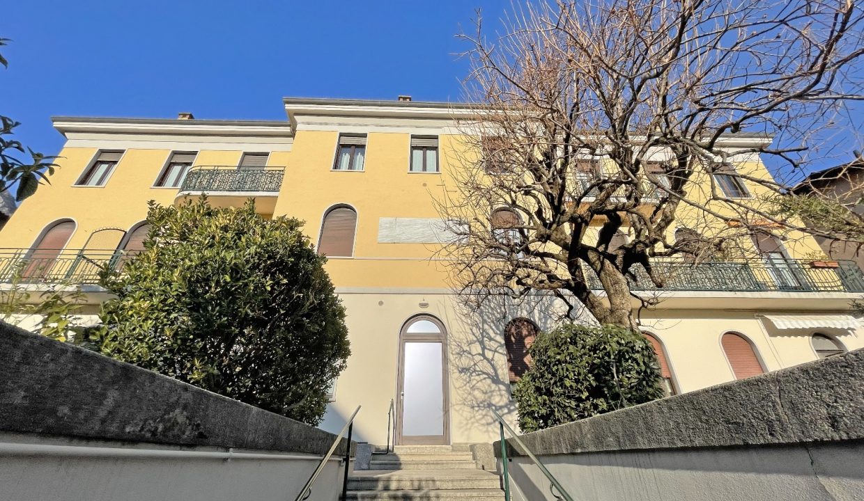 TRILOCALE A LECCO ZONA CASTELLO STABILE