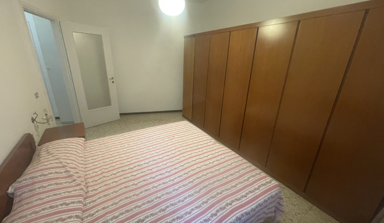 AMPIO BILOCALE ARREDATO CAMERA MATRIMONIALE 1