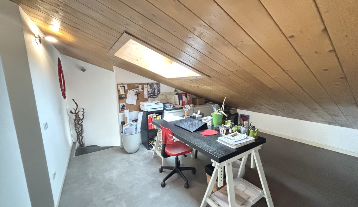 monolocale_con_sottotetto_studio2