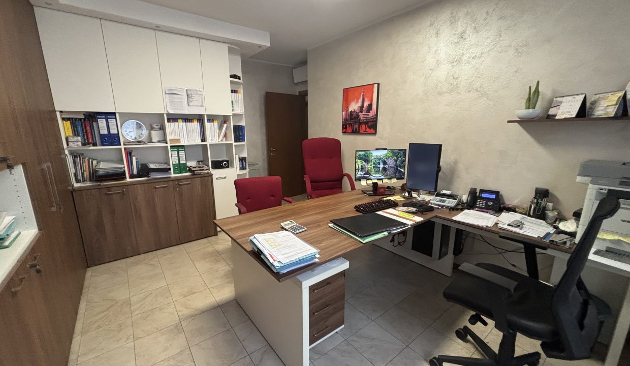 ufficio centro oggiono (18)