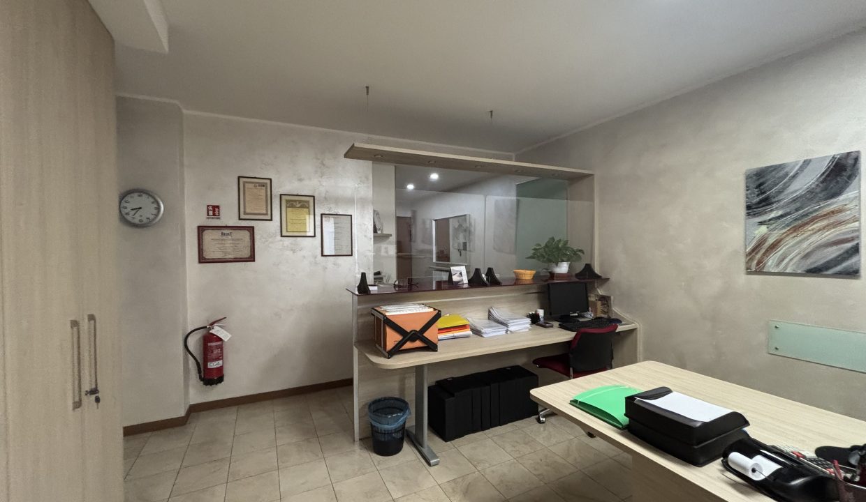 ufficio centro oggiono (3)