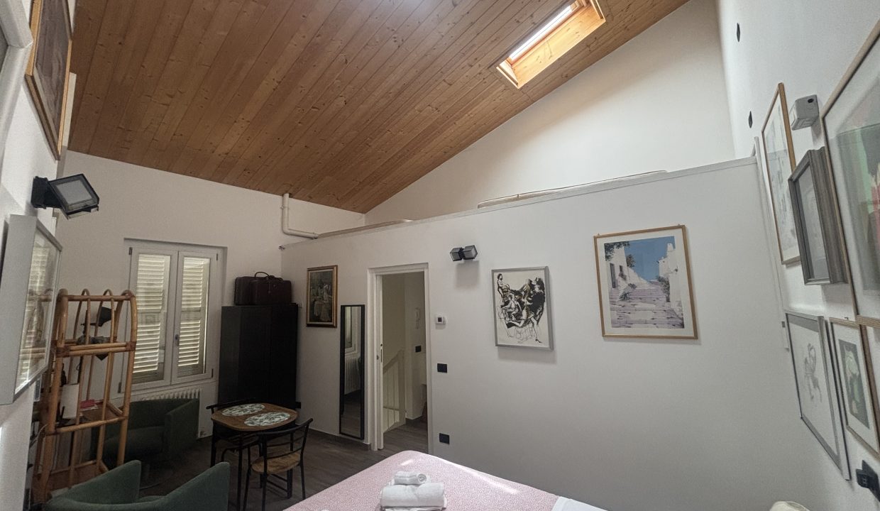 BEB CENTRO LECCO (9)