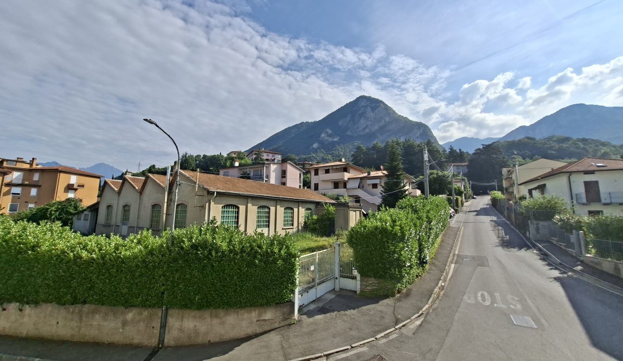 QUADRILOCALE CON BALCONI VERCURAGO (26)