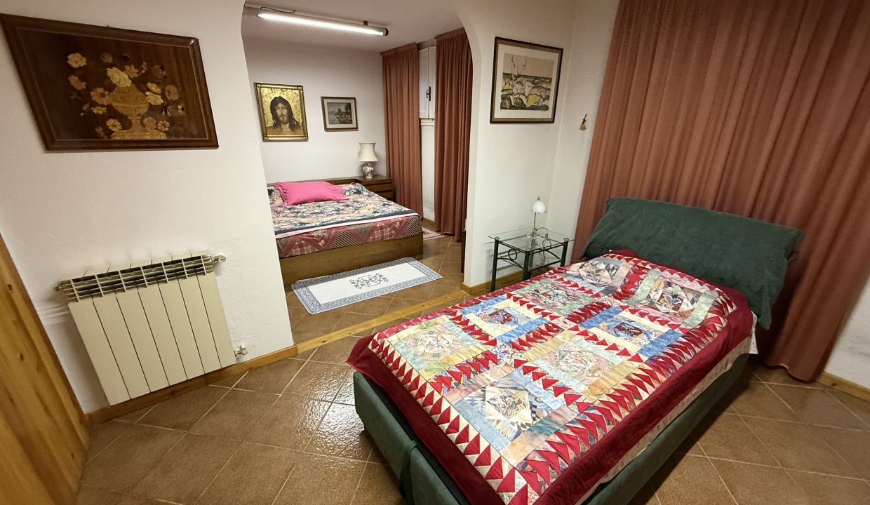 VILLA CON PISCINA COMO (23)