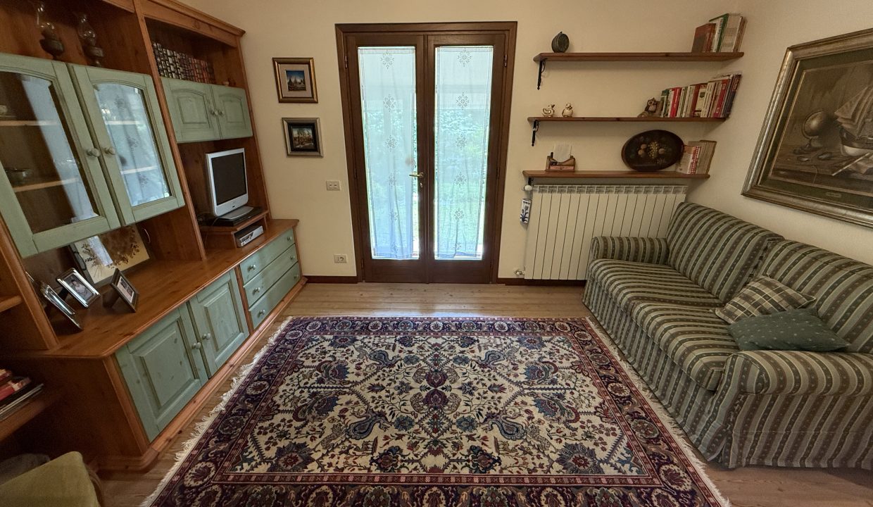 VILLA CON PISCINA COMO (44)