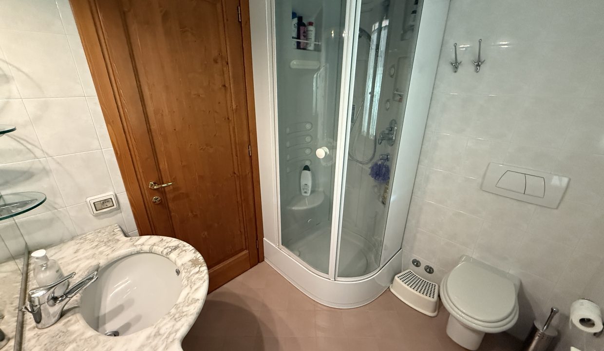 VILLA CON PISCINA COMO (46)