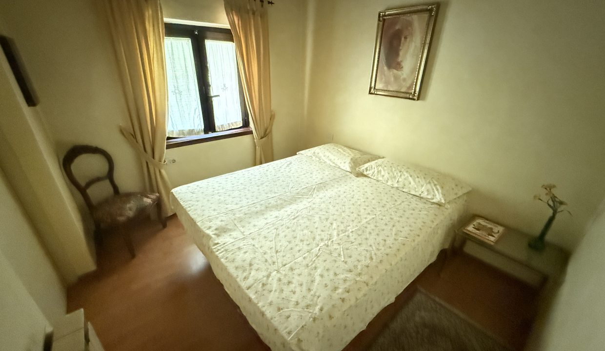 VILLA CON PISCINA COMO (59)