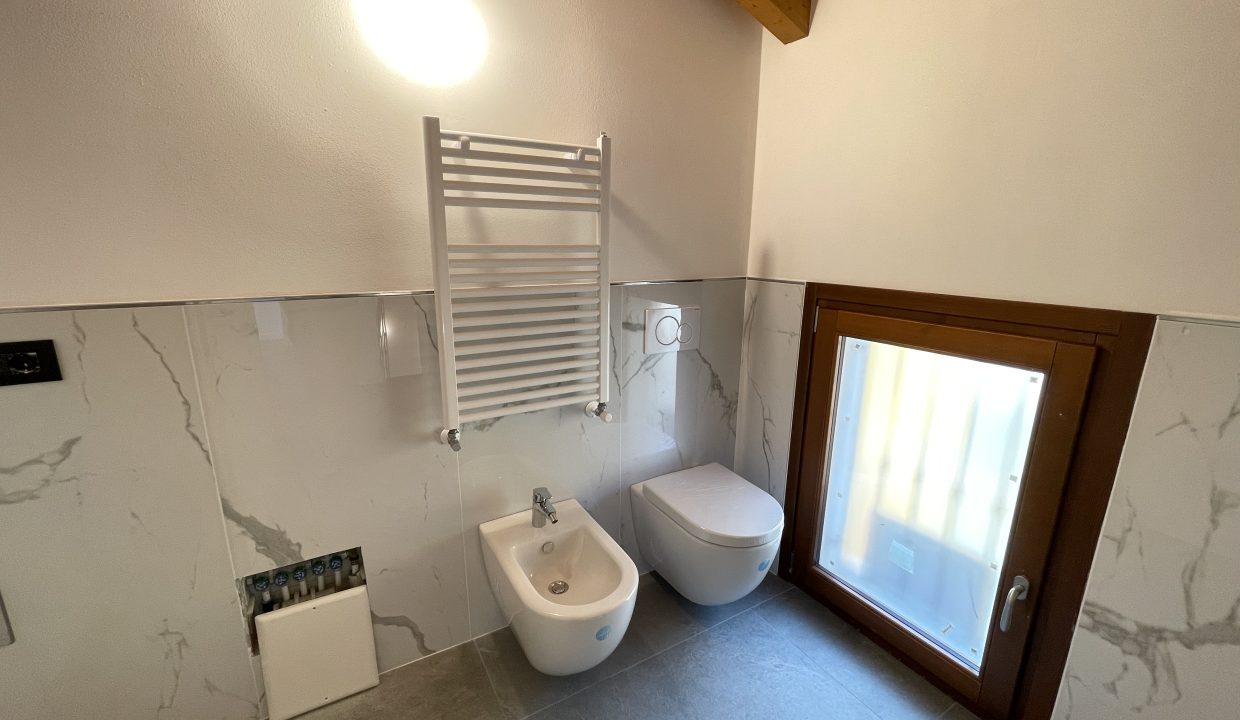 Villetta a schiera ballabio (19)