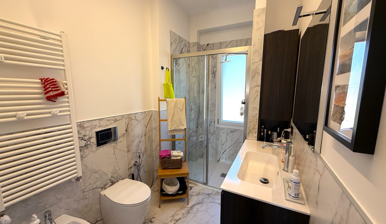 11 trilocale Via San Felice