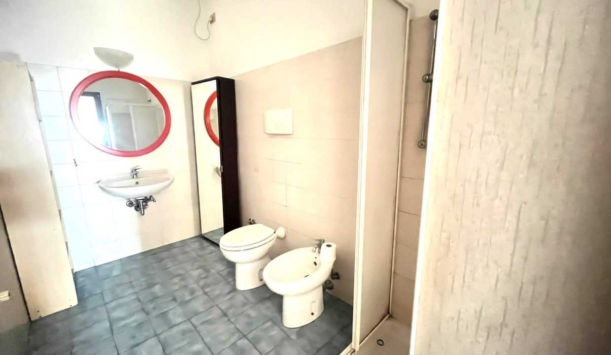 BAGNO SOPRA 1