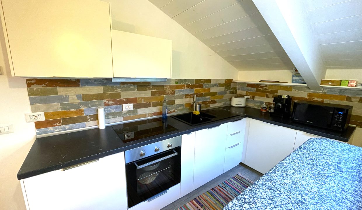 12 trilocale con terrazzo milano baggio