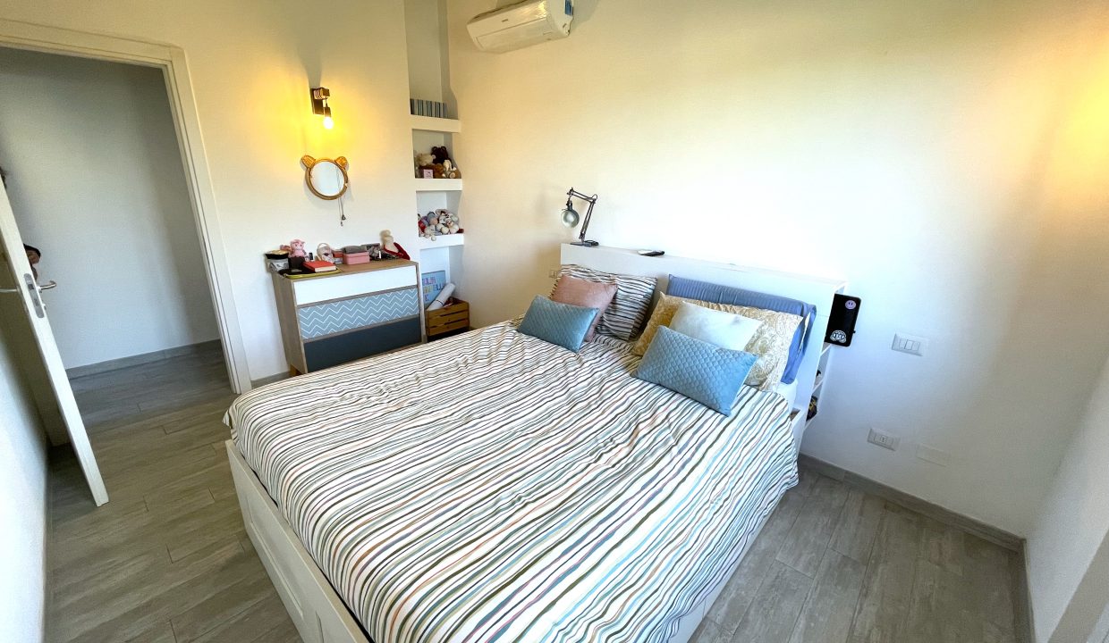 15 trilocale con terrazzo milano baggio