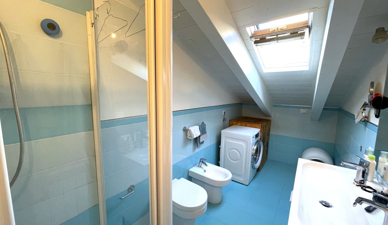 19 trilocale con terrazzo milano baggio