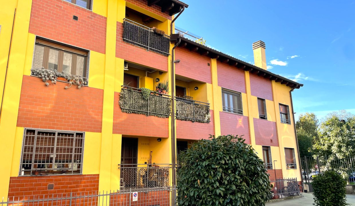 25 trilocale con terrazzo milano baggio