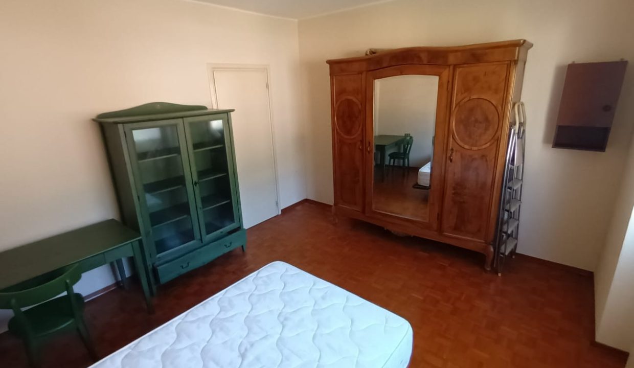 BILOCALE CON BOX E BALCONI (15)