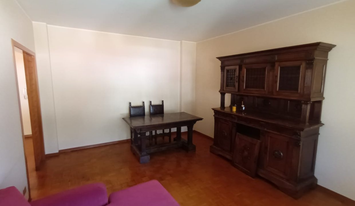 BILOCALE CON BOX E BALCONI (8)