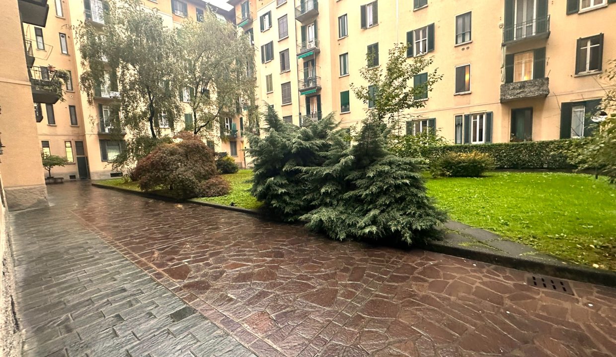 WhatsApp Image 2025-10-31 at 16.19.17