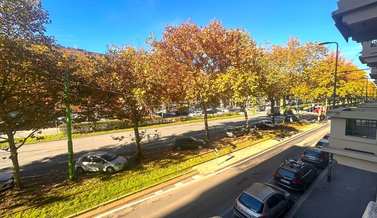 WhatsApp Image 2025-11-03 at 14.10.55 (1)