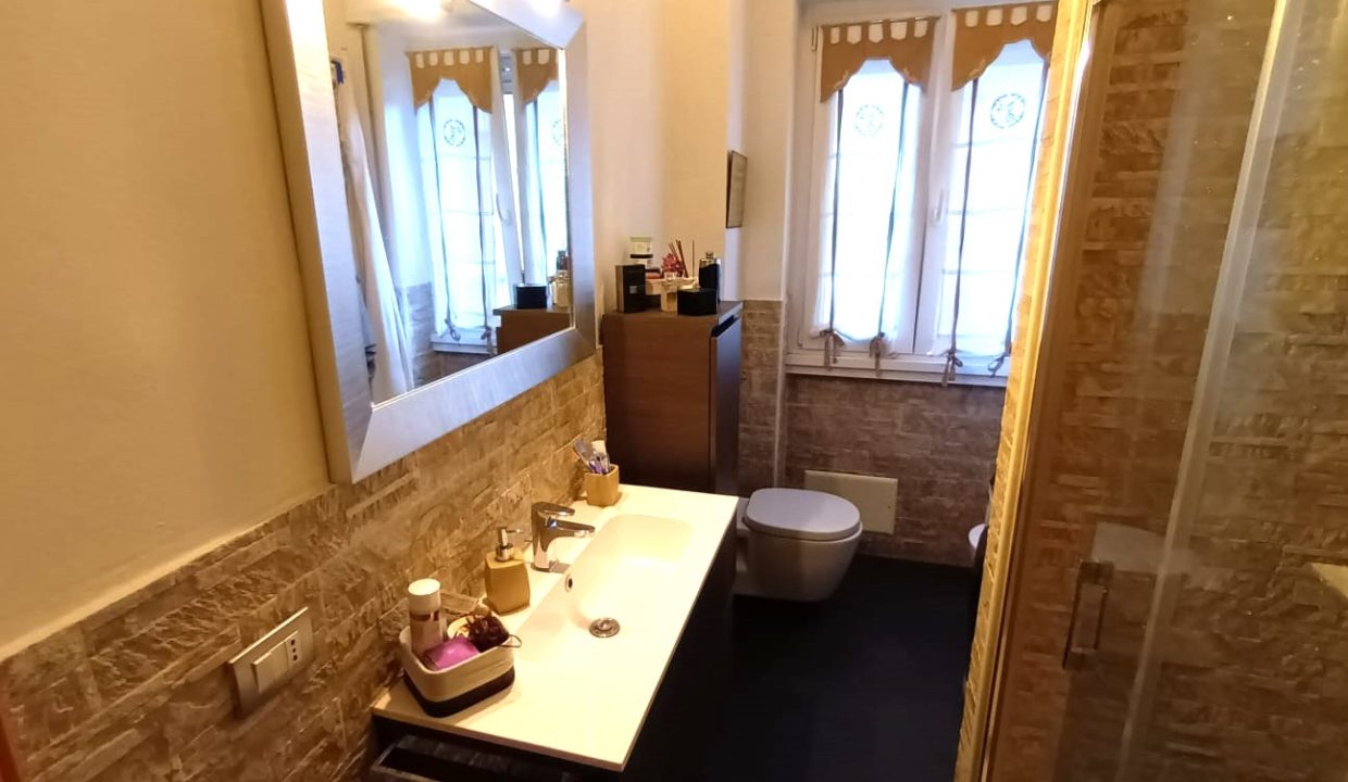 TRILOCALE CON BALCONI MALGRATE (1)