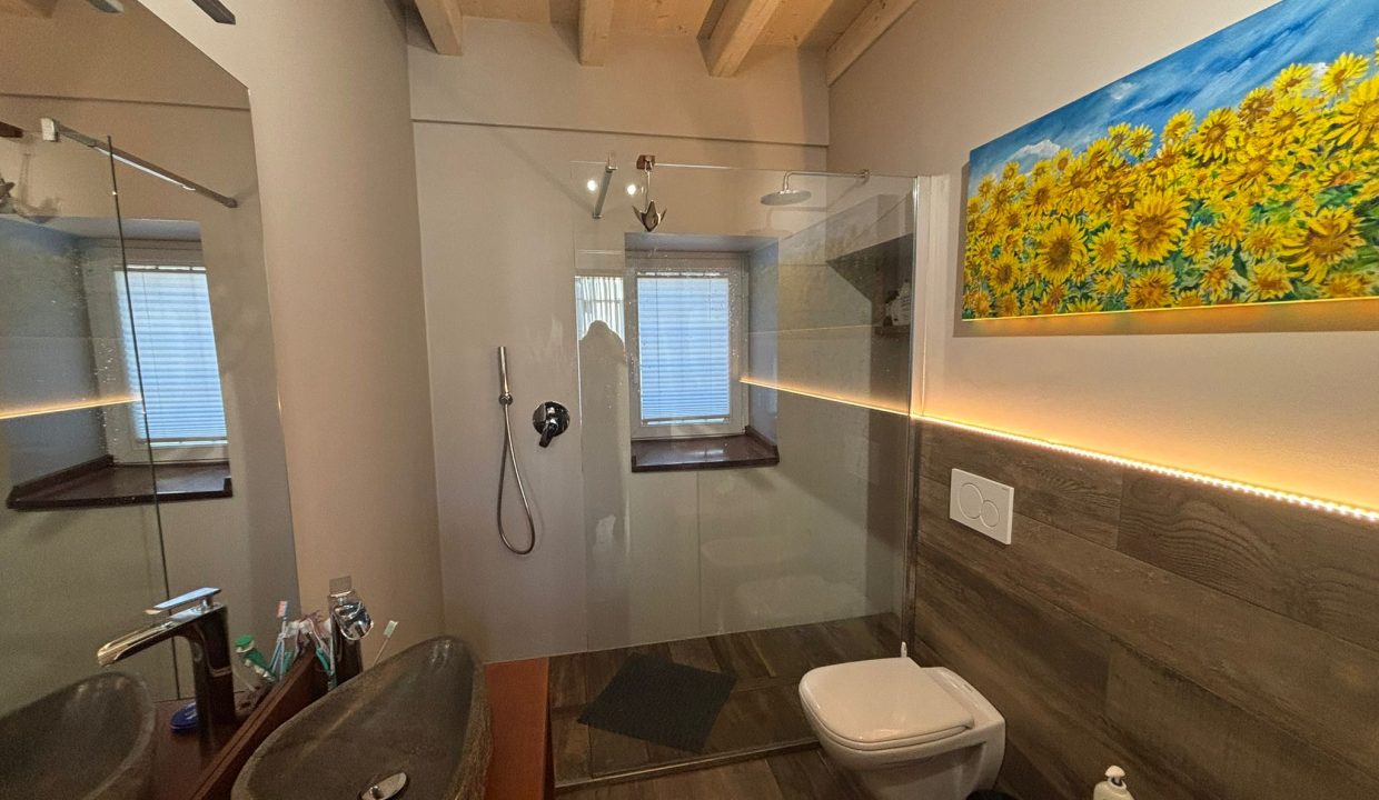 CASA INDIPENDENTE CON GIARDINO LECCO (3)