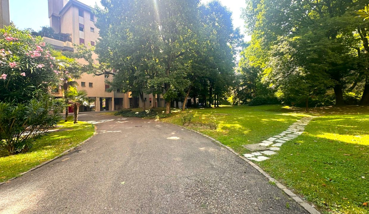 WhatsApp Image 2025-06-27 at 11.36.08 (1)