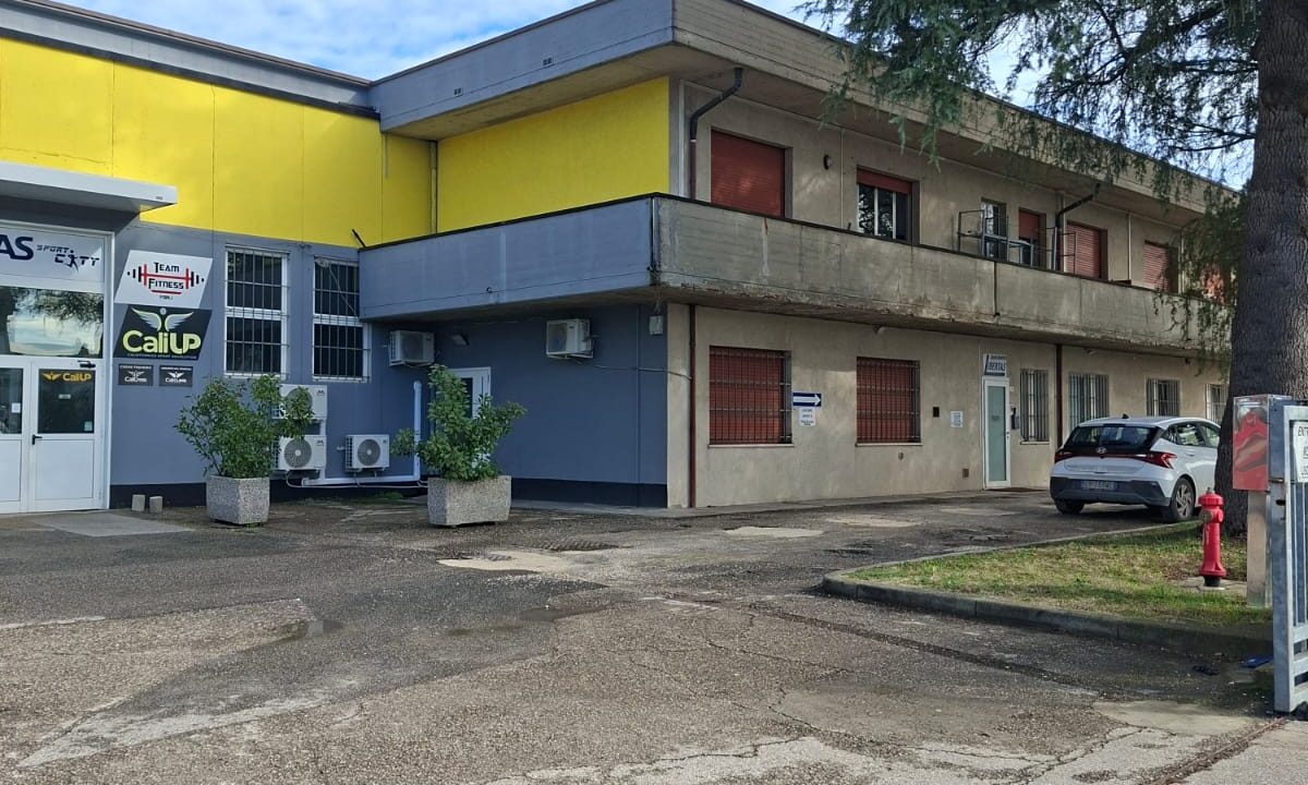 capannone forlì (1)