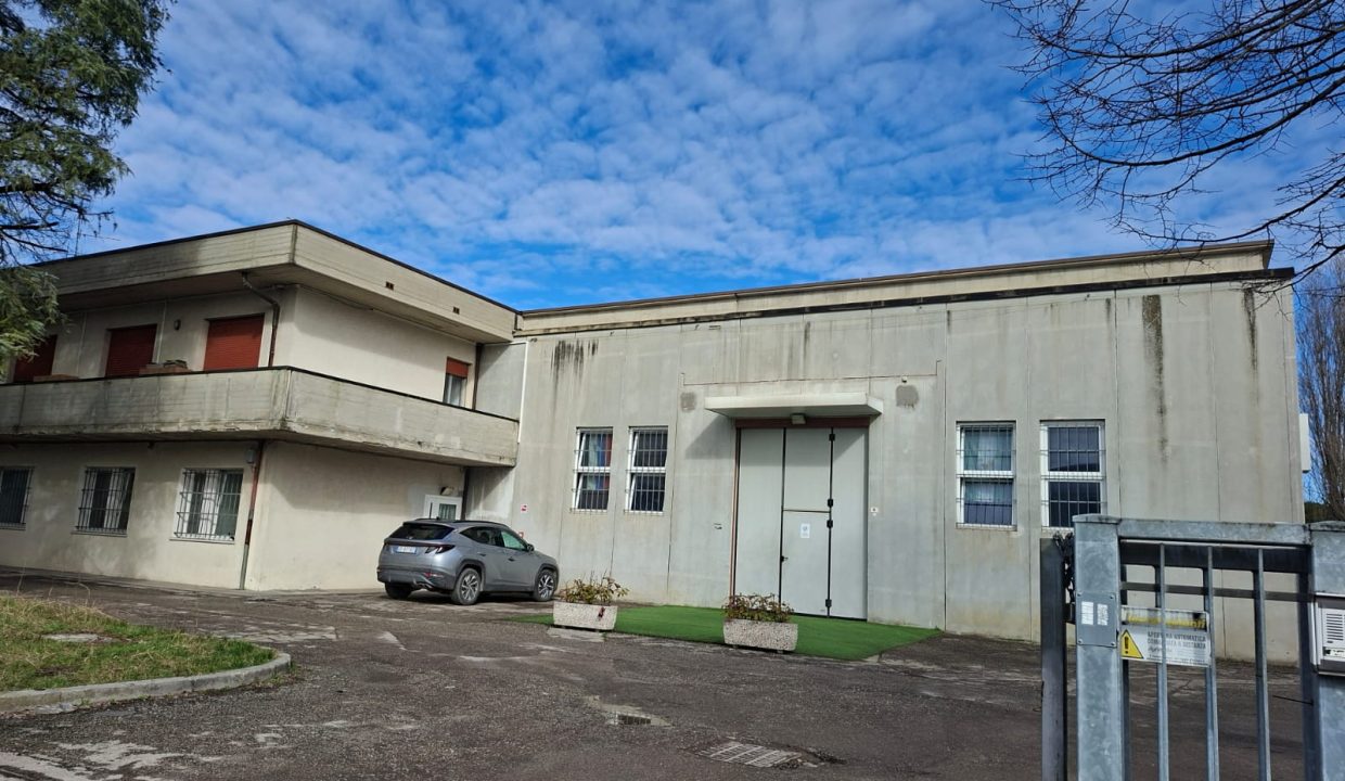 capannone forlì (12)