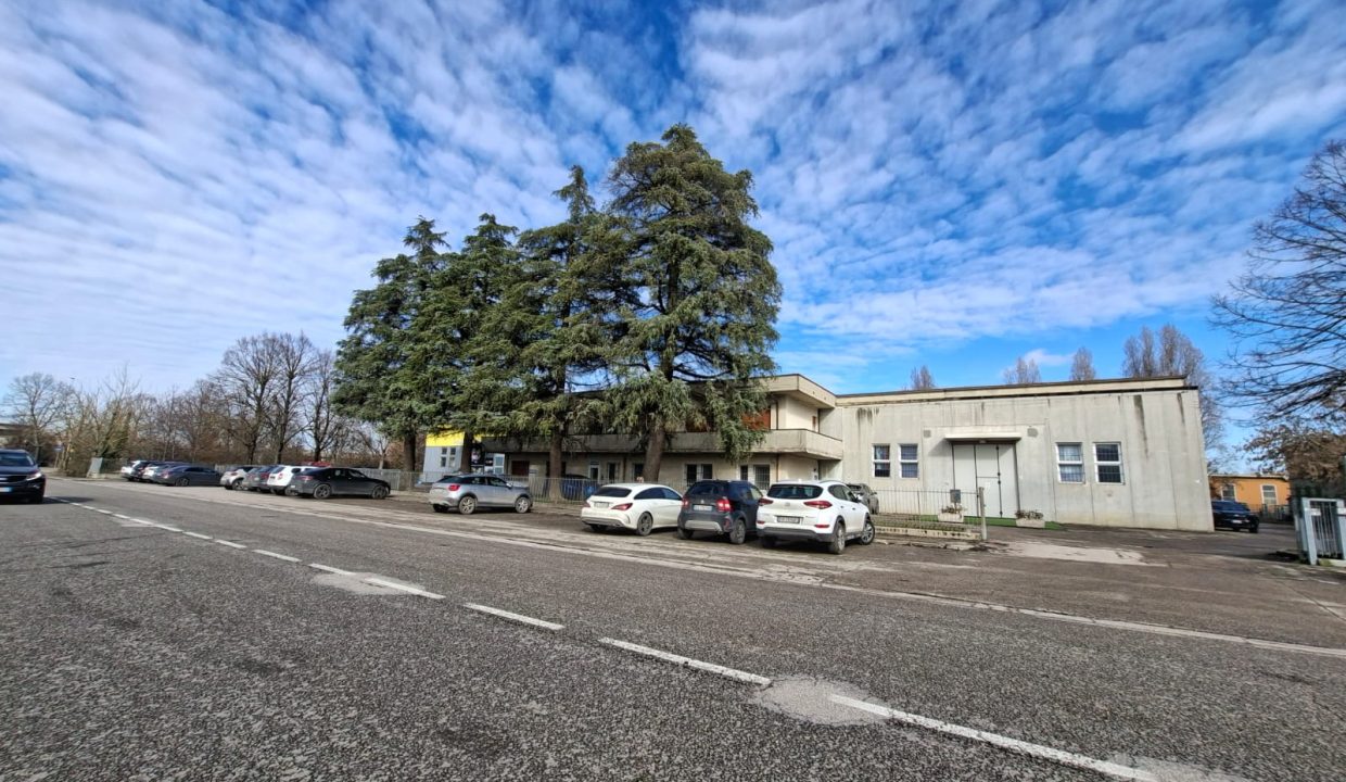 capannone forlì (9)