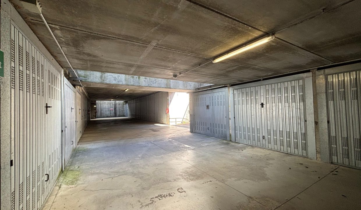 QUADRILOCALE AD ABBADIA LARIANA CON GIARDINO