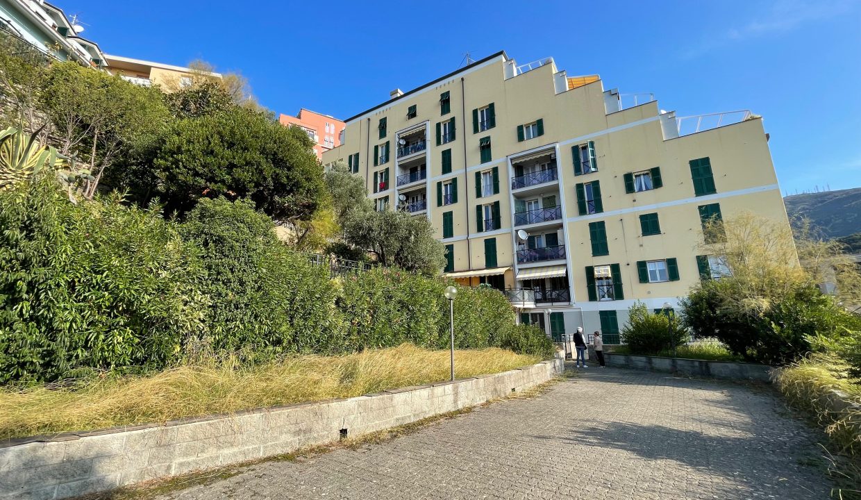bilocale vista mare genova 19