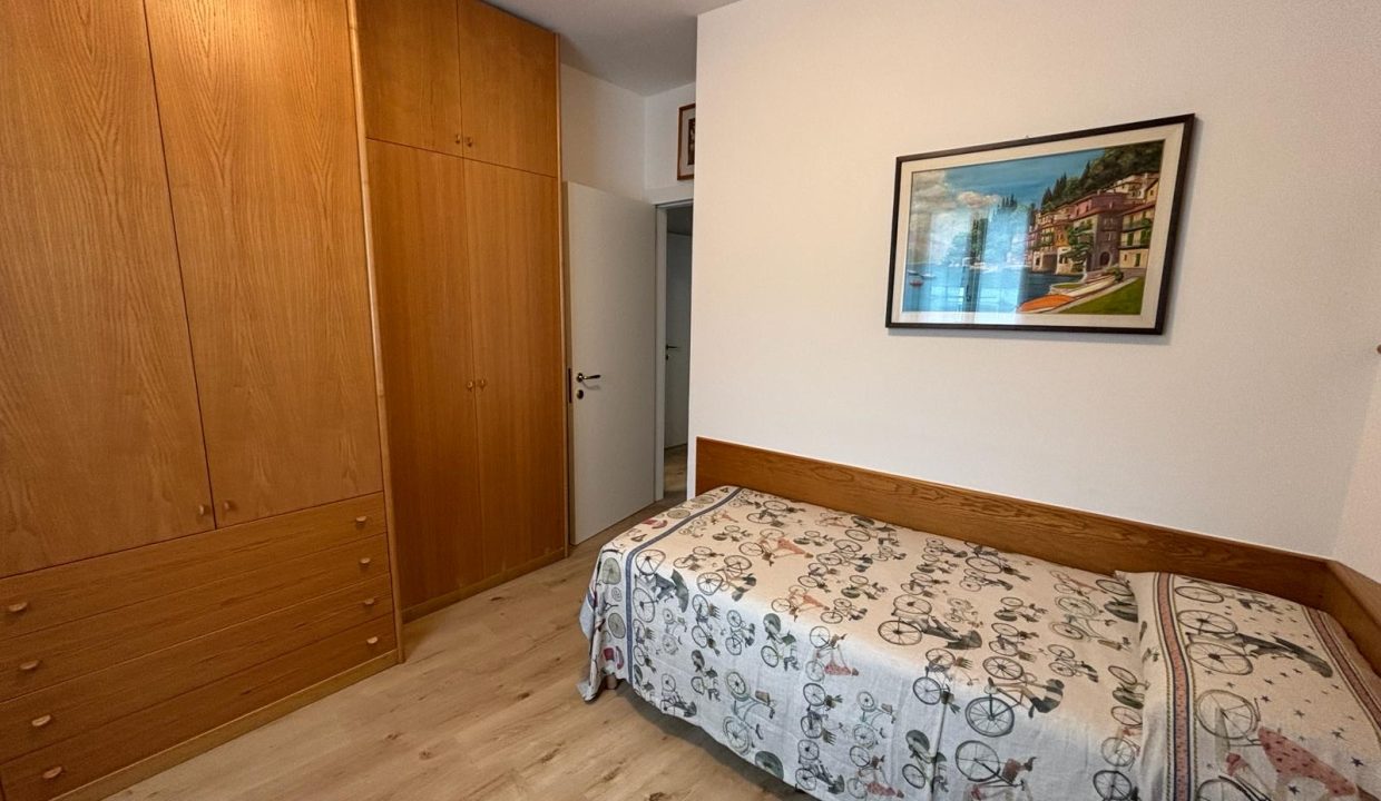 TRILOCALE A MANDELLO CON BALCONE