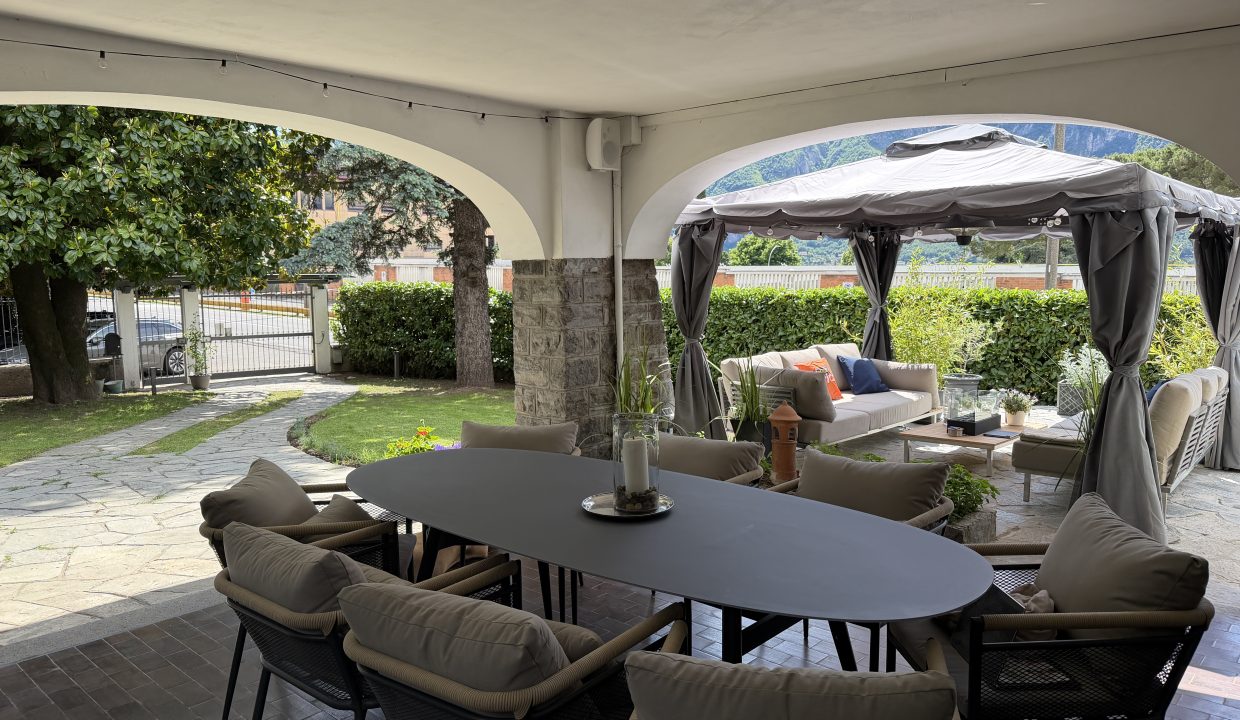VILLA MANDELLO VISTA LAGO (2)