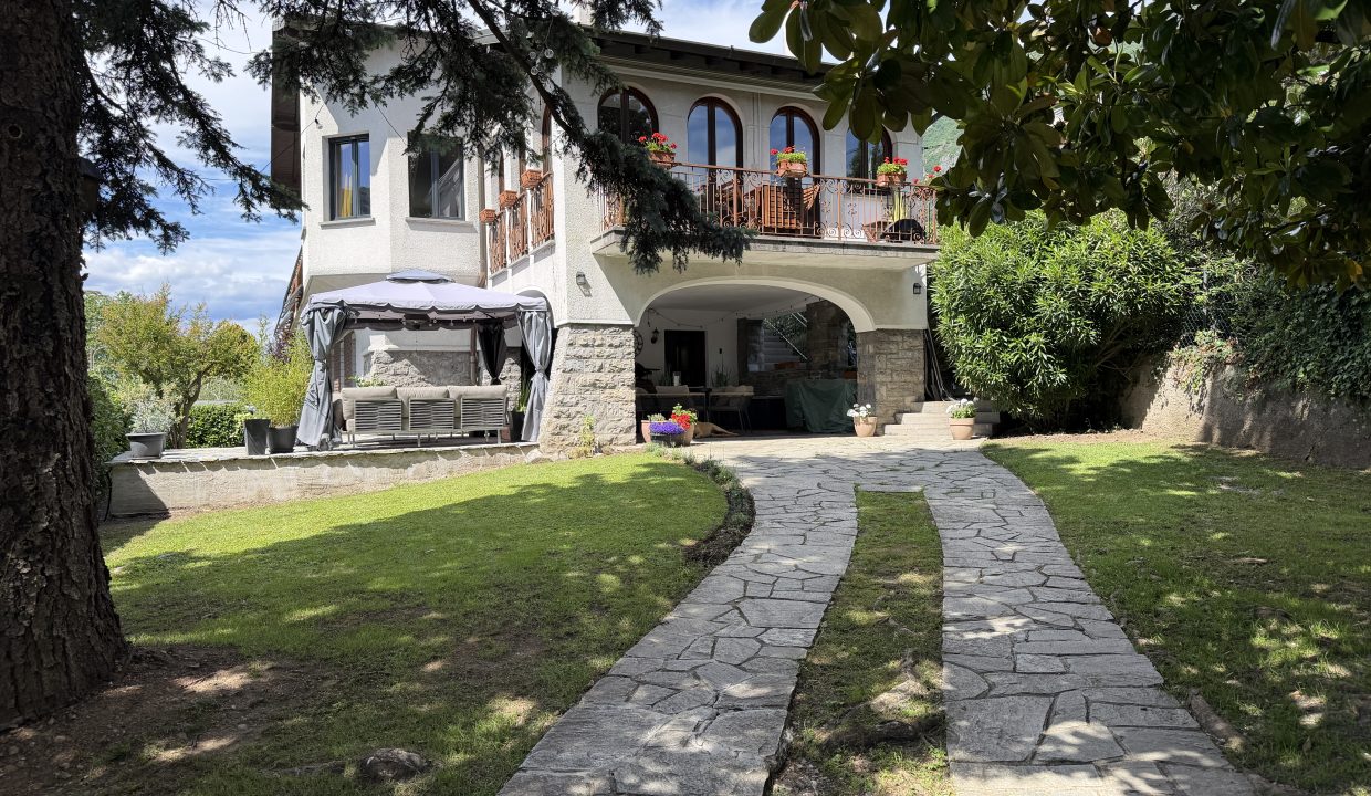 VILLA MANDELLO VISTA LAGO (3)