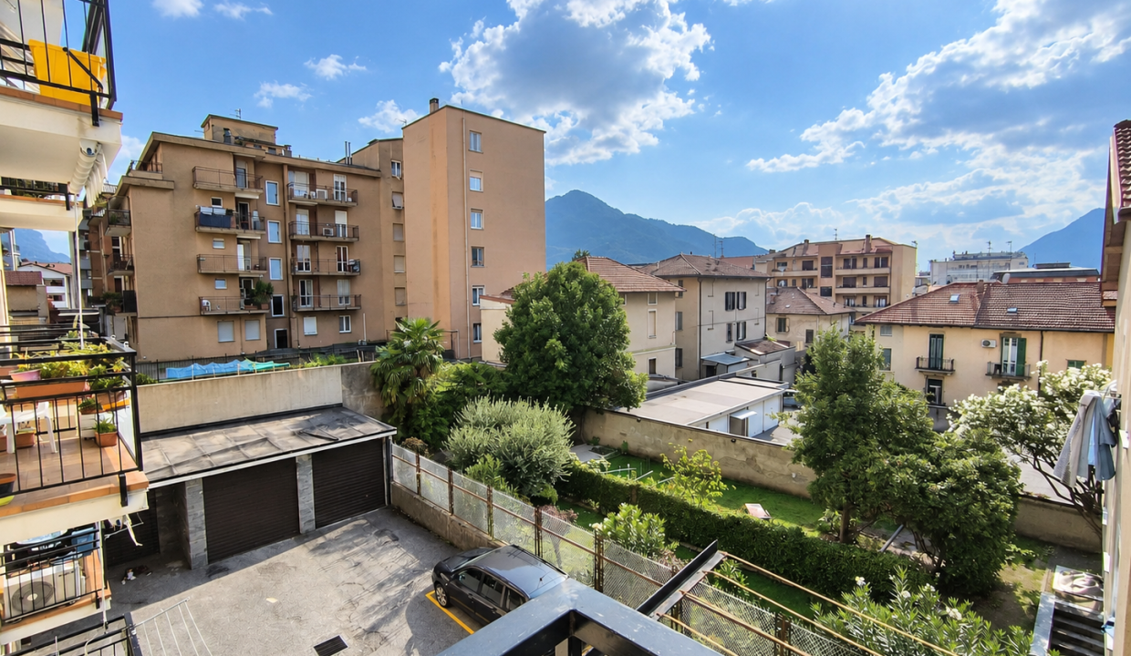 15 BILOCALE CON BALCONI A LECCO ZONA VIALE TURATI