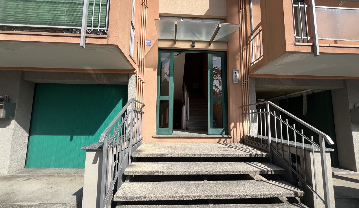 16 BILOCALE CON BALCONE LECCO BELLEDO