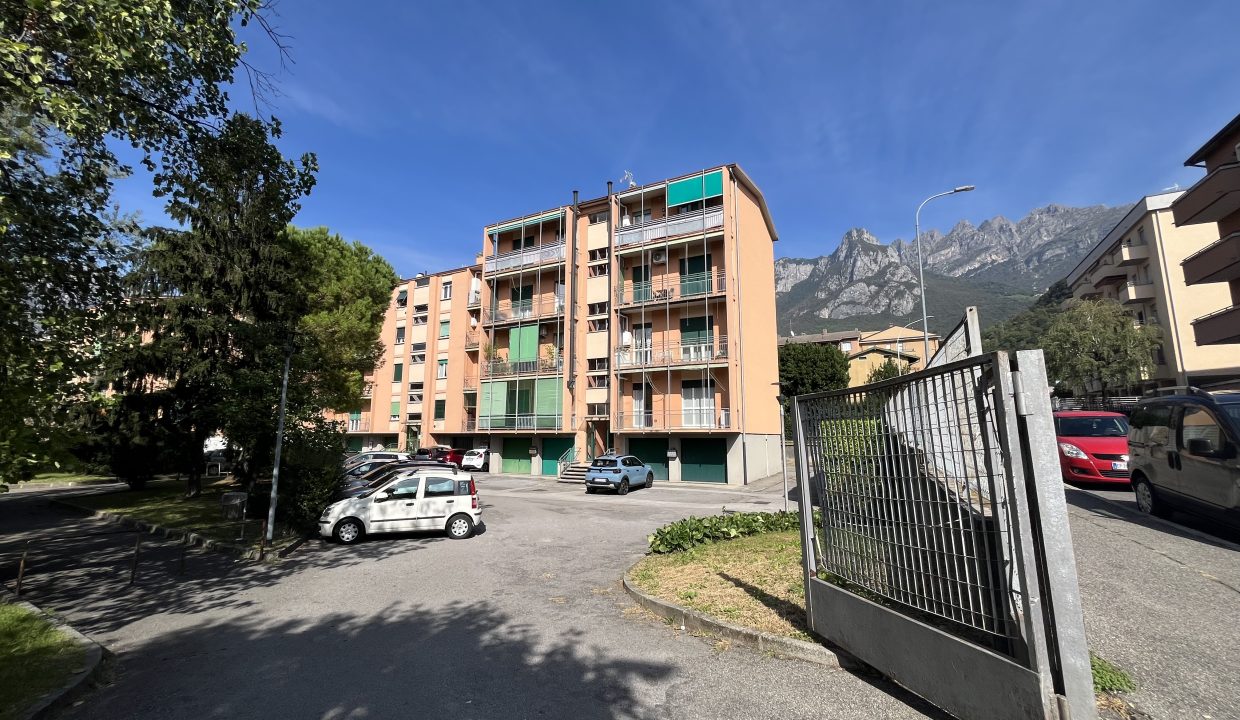 20 BILOCALE CON BALCONE LECCO BELLEDO